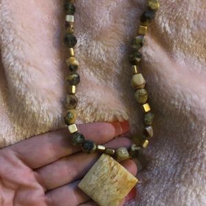 Handmade never necklace set